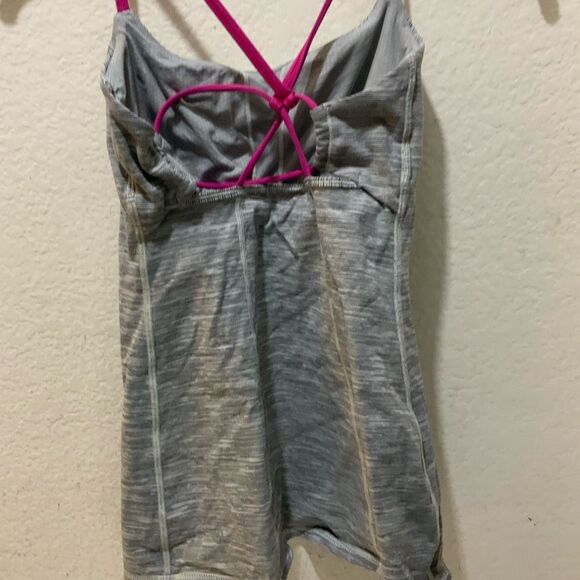 Lululemon dancing warrior strappy tank top size 4 - Picture 4 of 9